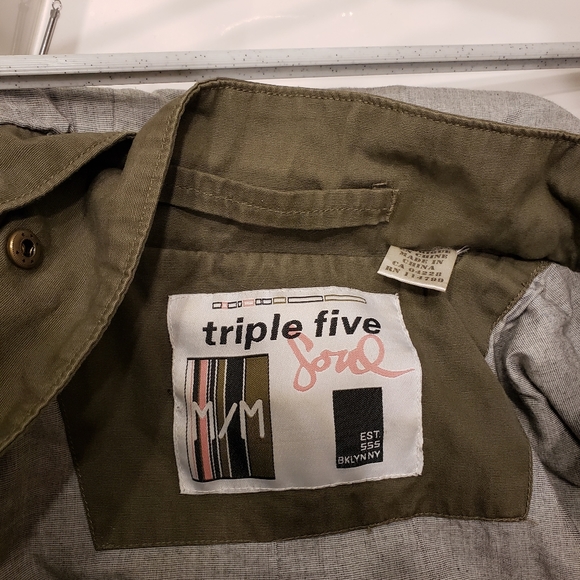 Spring coat - Picture 4 of 4